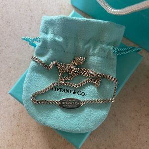 Tiffany & Co. Oval ID Necklace in Sterling Silver with Diamonds 16in